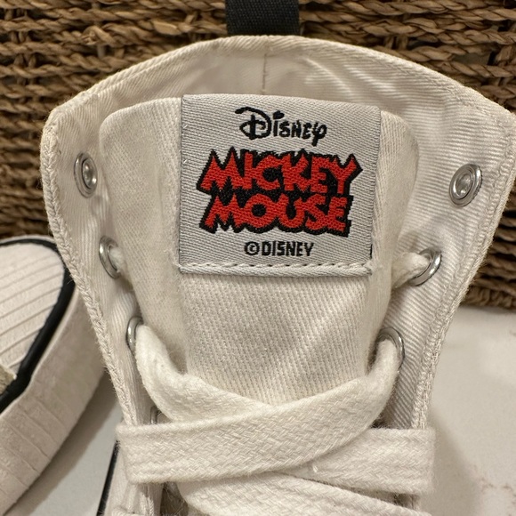 Zara Disney Hightop Mickey Shoe - Picture 4 of 6